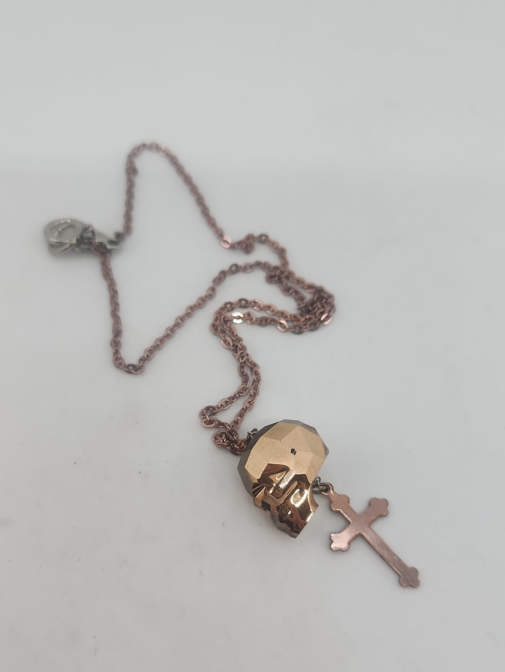 GASOLINE GLAMOUR BADLANDS ROSE GOLD SKULL & CROSS NECKLACE💀☠️🌹